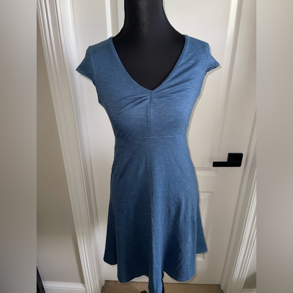 Toad&Co Blue V-Neck Fit & Flare Dress Size XS